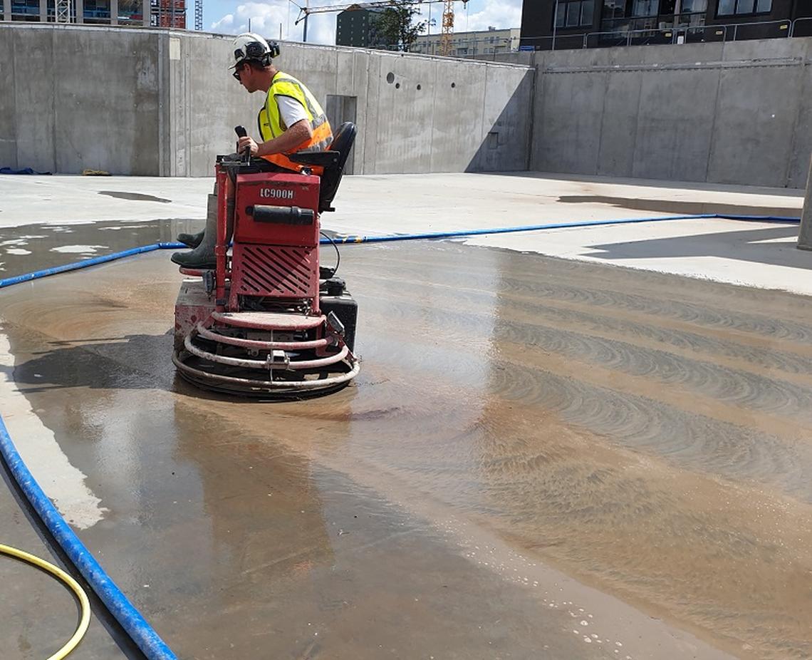 Power Trowel Polish Concrete Floors